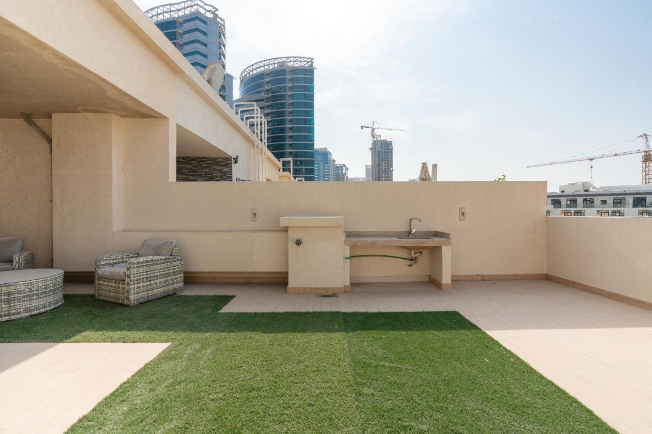 Attached terraces