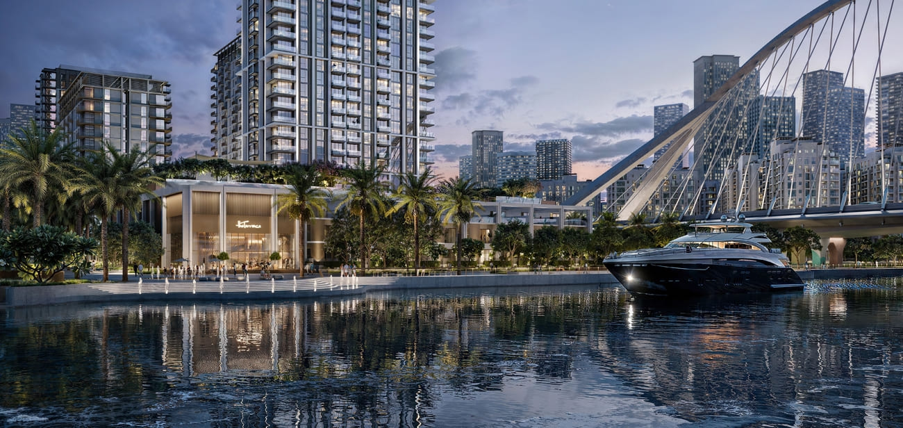 Unparalleled Views of the Creek Canal