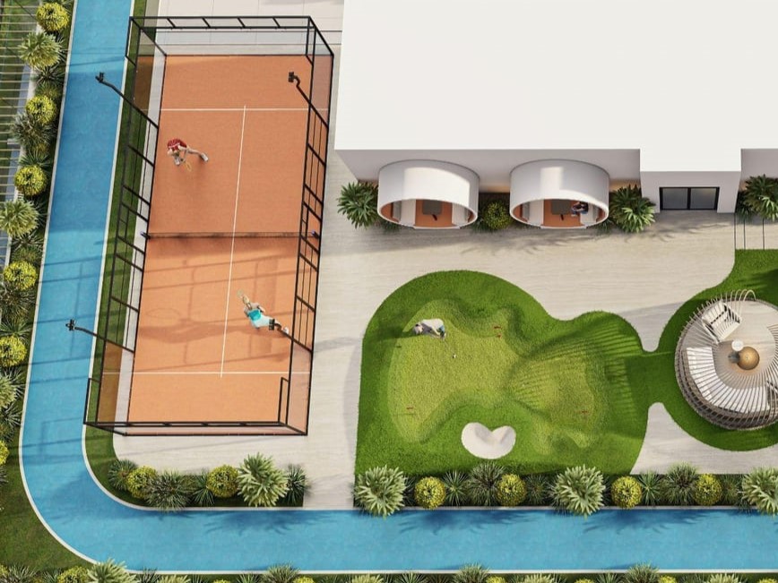 Mini Padel Court & Golf Course
